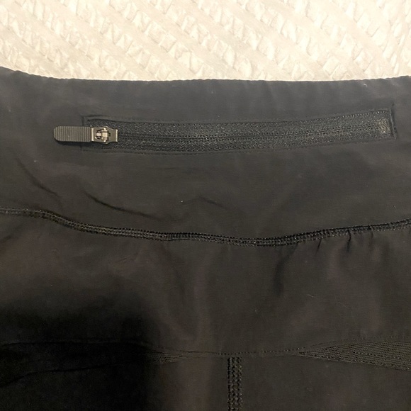 Black Lululemon shorts - Picture 6 of 7
